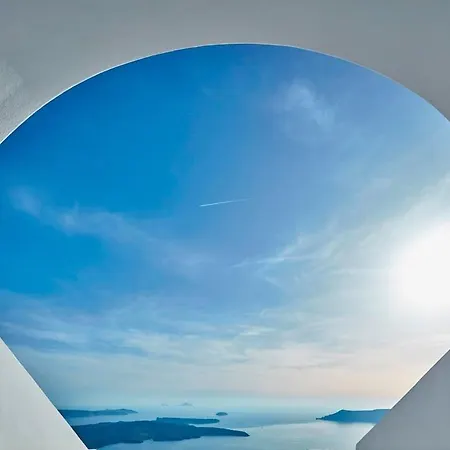 Caldera Serene Villa: Santorini Retreat With Private Pool Villa Imerovigli (Santorini)