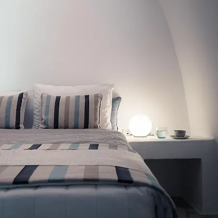 Amazing Santorini Caldera Serene House 3 Bedrooms Private Plunge Pool And Stunning Sea Views 빌라